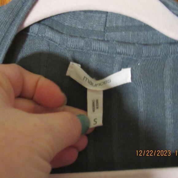 Maurices Cardigan - small - Picture 3 of 6